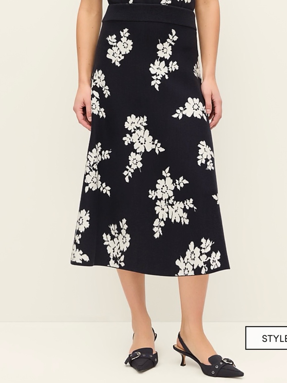 Ann Taylor Floral Jacquard Midi Skirt in Night Sky with White Floral Motif